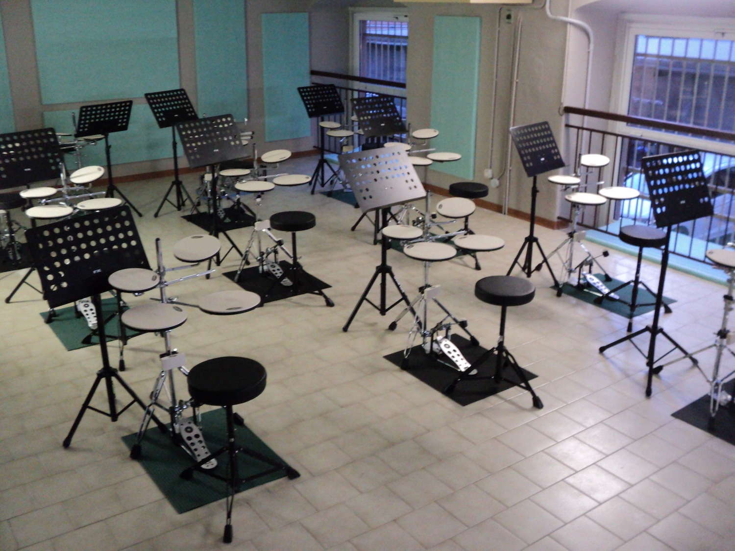 Corso collettivo di batteria - Scuola di musica genova - Diamond